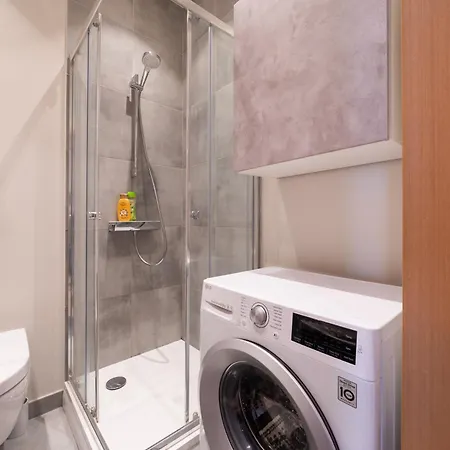 Apartment Cosy Old Town Flat In A Modern Secured Apt. Block